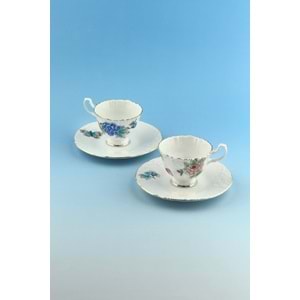 Renkli çiçek buketi 2 kişilik kahve fincan takımı