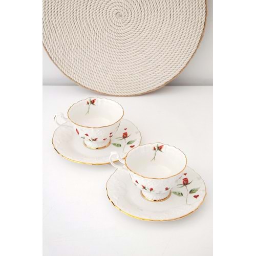 Kırmızı gül altın yaldızlı bone 2 kişilik çay fincan takımı